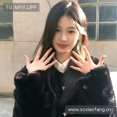 蒙炯芊